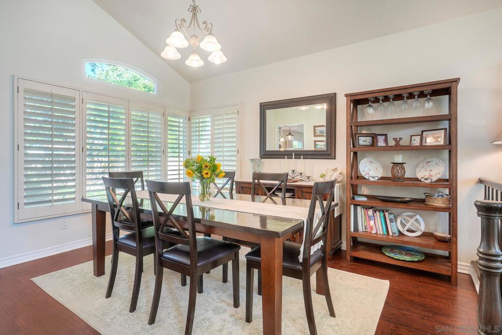 8748 Butano Ct - photo 5