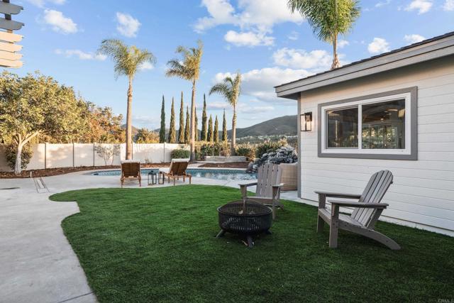 Detail Gallery Image 32 of 34 For 866 Windridge Cir, San Marcos,  CA 92078 - 4 Beds | 2 Baths