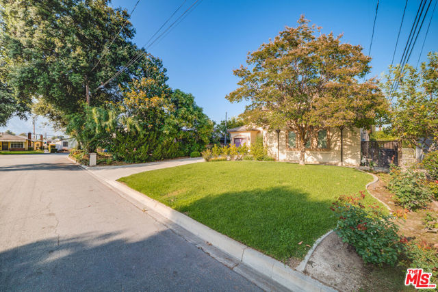 1036 Louise Avenue, Arcadia CA: https://media.crmls.org/mediaz/577ff141-a02c-4374-8774-58c6e7b0d713.jpg