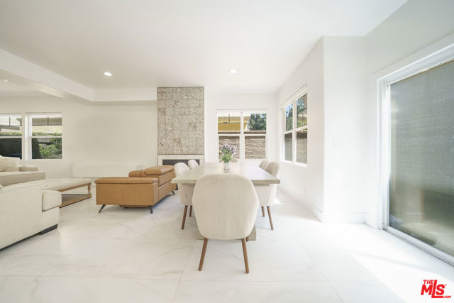 8004 Rose Street, Paramount CA: https://media.crmls.org/mediaz/57801d47-ccf2-4615-9894-96f3249be21a.jpg