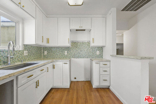 1204 Smith Place, Long Beach, California 90806, 3 Bedrooms Bedrooms, 0 ,1 BathroomBathrooms,Single Family Residence,For Sale,Smith,0,25631795