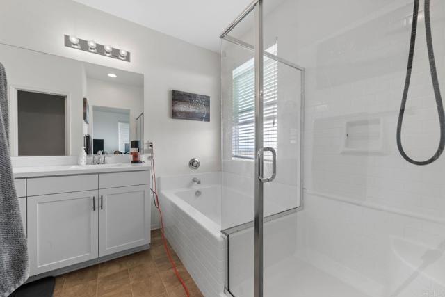 5441 San Roberto, San Diego CA: https://media.crmls.org/mediaz/5782a066-6e6d-498a-9590-33ccfe249d19.jpg