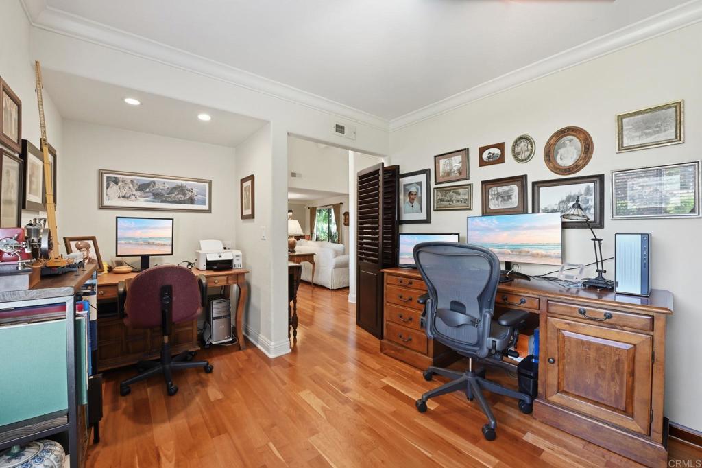 1066 Guildford Court - photo 12
