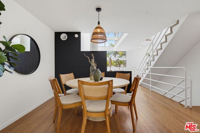 821 Bay Street, C6 photo 7