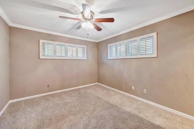 1106 Dawnridge Avenue, El Cajon CA: https://media.crmls.org/mediaz/5787ab40-142d-4e9d-aeb9-5d630c9e9556.jpg