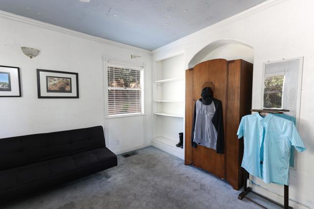 Image 20 of 75 For 2128 Salton View Dr