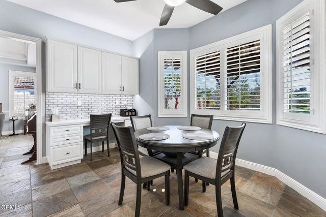 12428 Palmer Drive, Moorpark CA: https://media.crmls.org/mediaz/5788b0a0-e64f-4524-8c5a-e031bd19ad84.jpg