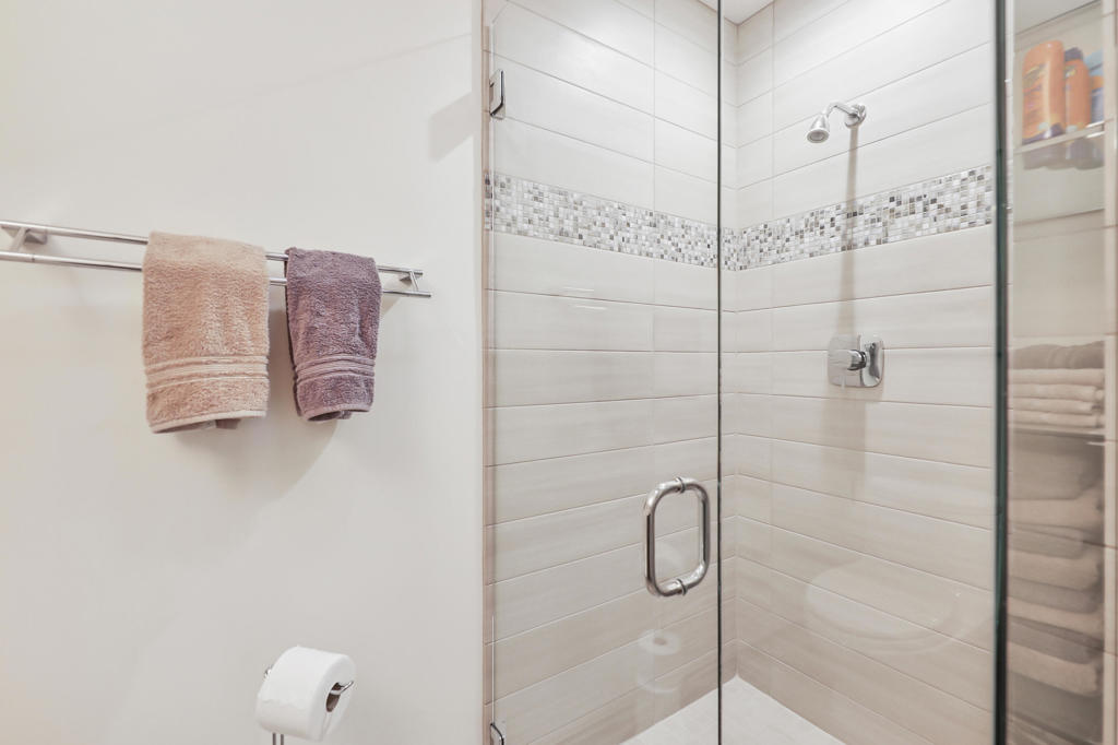 MLS #219138850DA image #17