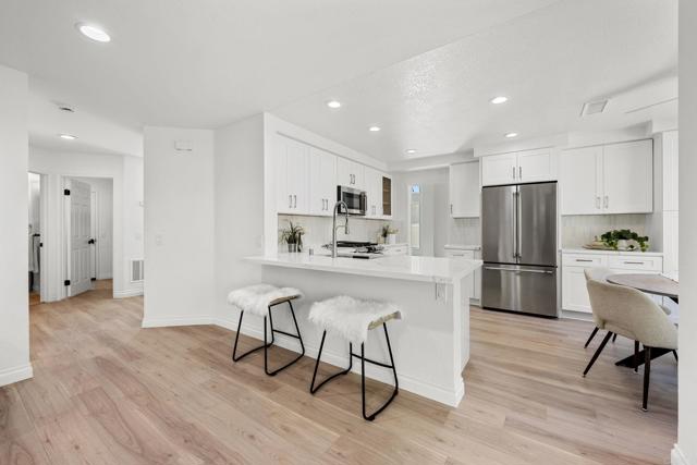 1421 Corte Clasica, San Marcos CA: https://media.crmls.org/mediaz/5789e4c5-7c73-4caa-b8f0-31c06a1d0a59.jpg