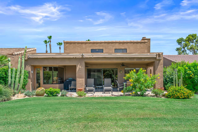 73259 Boxthorn Lane, Palm Desert CA: https://media.crmls.org/mediaz/578a6945-27a2-4901-bc43-cf2f32ba46c7.jpg