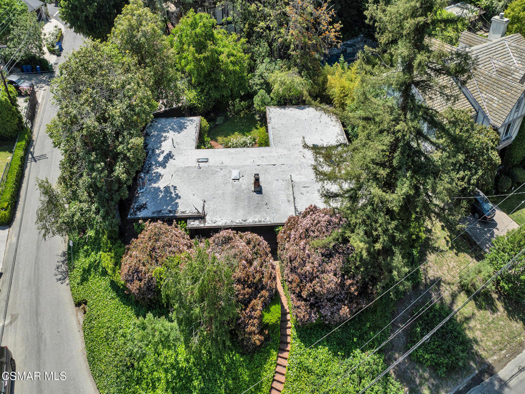 13606 Oak Canyon AvenueSherman Oaks img 76