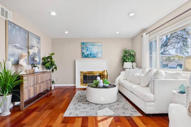Image 10 of 49 For 41532 Trenouth Street