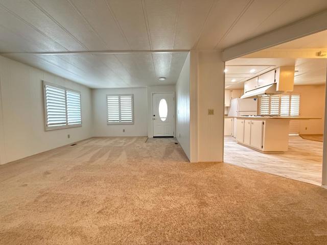224 Queens Way, Pittsburg CA: https://media.crmls.org/mediaz/578b6b33-ce03-4578-a57f-e11c1d1b5410.jpg