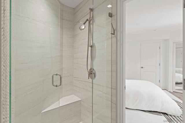 8121 Camino Del Sol, La Jolla CA: https://media.crmls.org/mediaz/578b9878-b453-4d9a-af65-5ce966df1c51.jpg