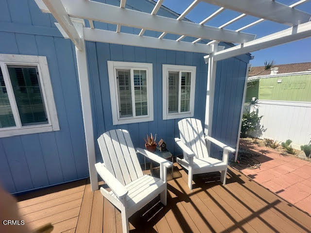 4501 W Channel Islands Boulevard, Oxnard CA: https://media.crmls.org/mediaz/578c2df1-b3e4-4e11-b393-730e479040a8.jpg