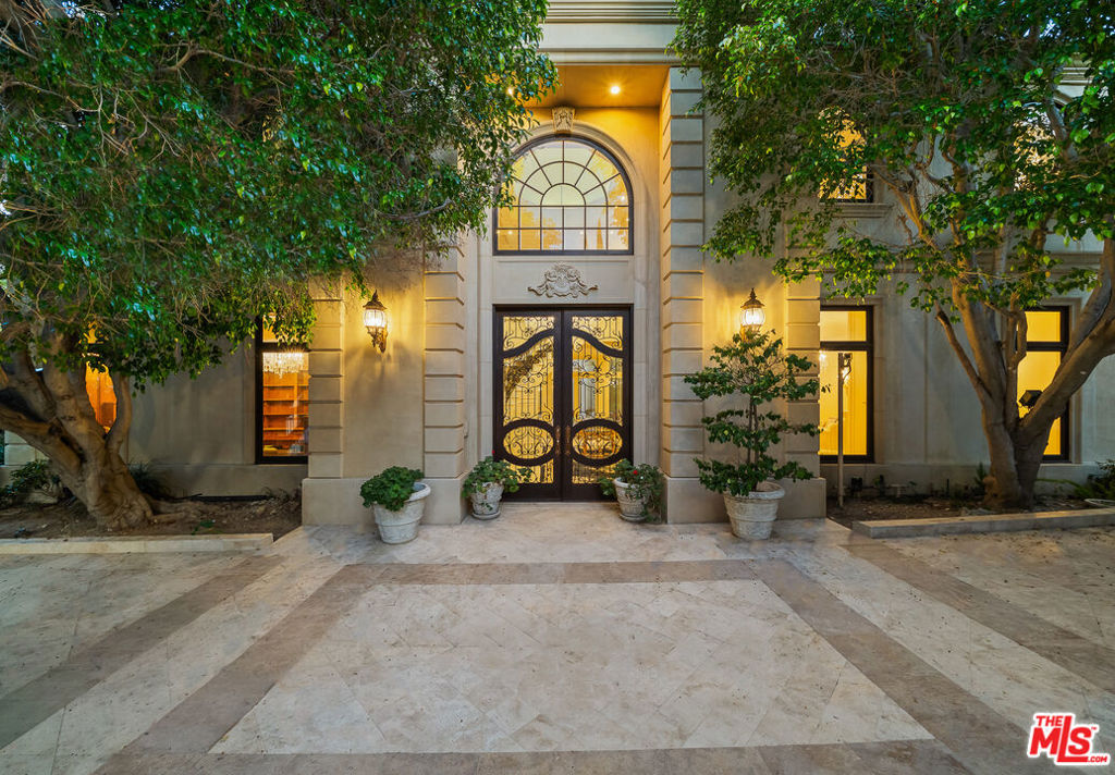 1700 Green Acres Drive