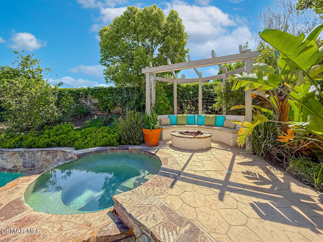 Image 58 of 67 For 388 Via Cresta