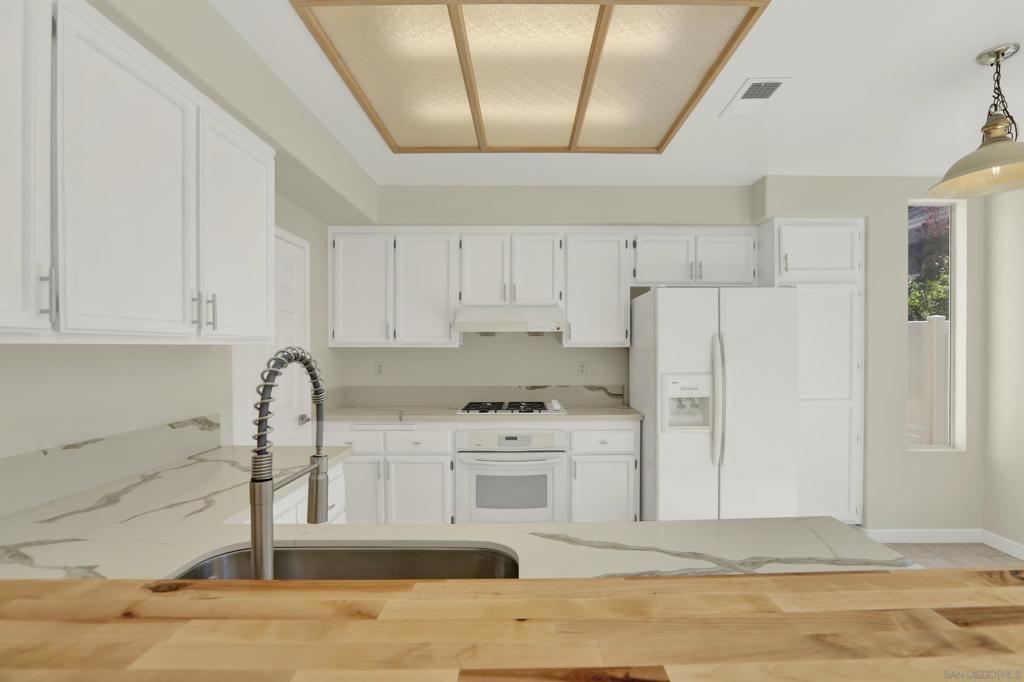 14054 Via Corsini - photo 12