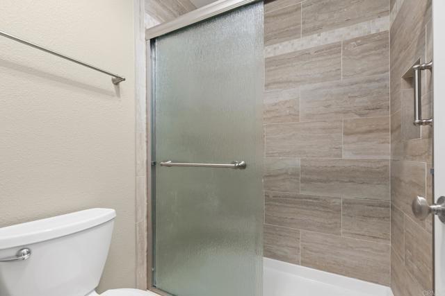 8746 Villa La Jolla Drive, La Jolla CA: https://media.crmls.org/mediaz/578d9757-17a4-474c-affc-e43a618c7c9c.jpg