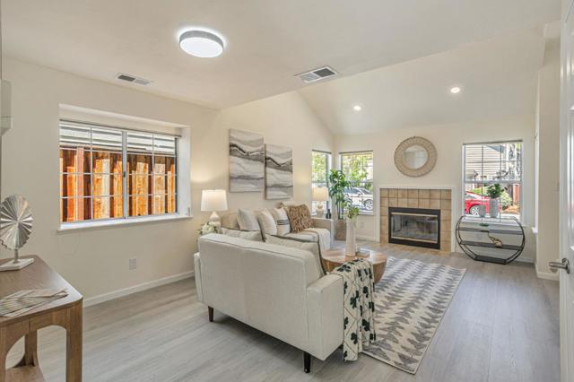 952 Coventry Way, Milpitas CA: https://media.crmls.org/mediaz/578da428-45c6-479e-84f5-df782a0c84a5.jpg