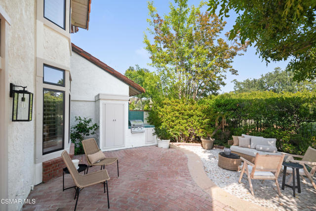 4212 Par Five Drive, Westlake Village CA: https://media.crmls.org/mediaz/578ddde4-8074-4c99-840f-935cce3023f6.jpg