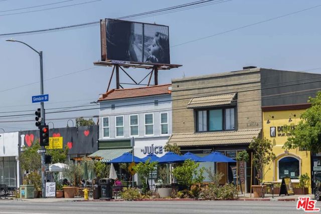3364 Garden Avenue, Los Angeles CA: https://media.crmls.org/mediaz/578f0df5-e33a-49a6-a6c5-f428f4309f19.jpg