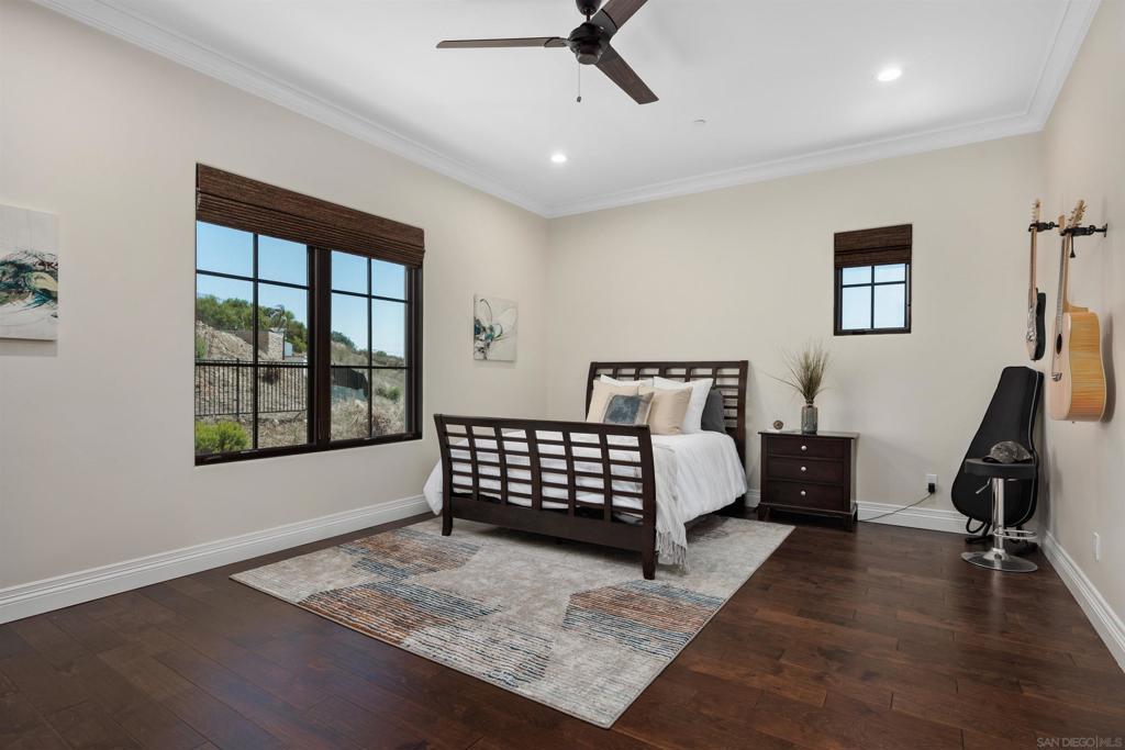 MLS #250037809SD image #54