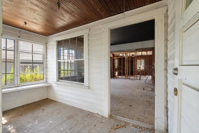 3741 Locke Avenue, Los Angeles CA: https://media.crmls.org/mediaz/5792ddcb-9b93-4b70-a395-de38853a2268.jpg