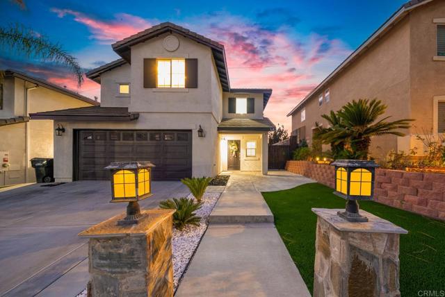 1482 Ridgeline Court, San Diego CA: https://media.crmls.org/mediaz/579304e8-060d-4f15-992e-f1c52f6f40f2.jpg