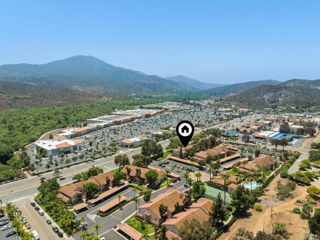 12191 Cuyamaca College Drive, El Cajon CA: https://media.crmls.org/mediaz/579317e4-2d6a-439f-9c3d-6b5b72e1bcc4.jpg