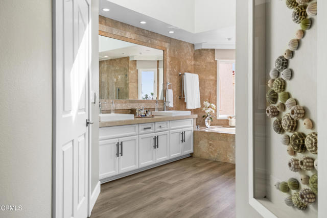 Detail Gallery Image 25 of 31 For 1758 Emerald Isle Way, Oxnard,  CA 93035 - 2 Beds | 2/1 Baths