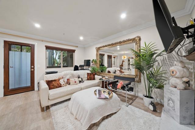 Front Image Thumbnail for CRPTP2509072