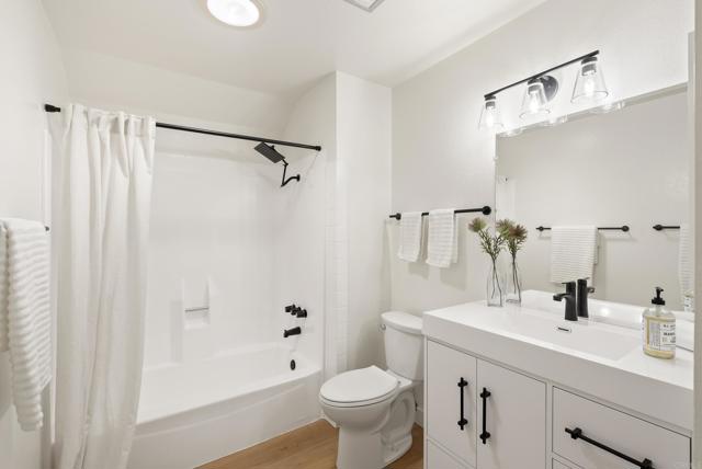 Detail Gallery Image 25 of 49 For 11458 via Promesa, San Diego,  CA 92124 - 4 Beds | 2/1 Baths
