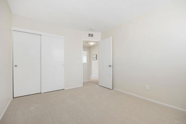 1766 Mount Way, Vista CA: https://media.crmls.org/mediaz/5794698d-fb74-49fa-be86-6f006262d179.jpg