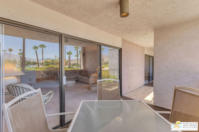 2696 S Sierra Madre, Palm Springs CA: https://media.crmls.org/mediaz/5794991f-e179-44eb-8423-e1480bcc3b02.jpg