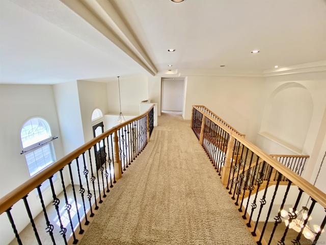 1326 Caminito Arriata, La Jolla CA: https://media.crmls.org/mediaz/5794cd4f-f360-473a-a03f-e9807356f45d.jpg