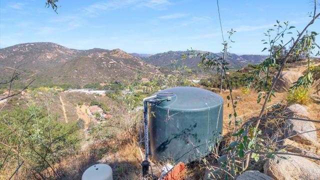 3020 22 Joni Lane, San Marcos CA: https://media.crmls.org/mediaz/57981850-c086-4cc1-84b2-562368de945c.jpg