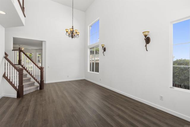 30163 Destiny, Murrieta CA: https://media.crmls.org/mediaz/5798d530-869c-4118-b5ba-0834585c4dd8.jpg