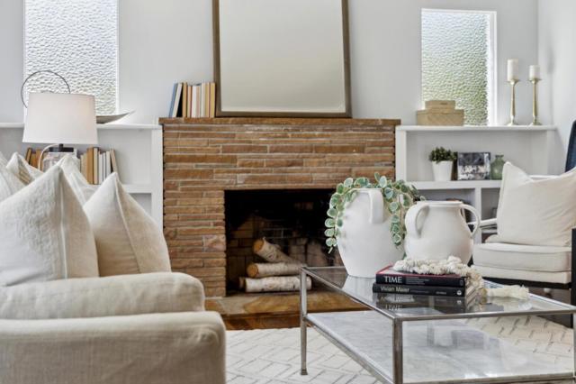 2200 Hillside Drive, Burlingame CA: https://media.crmls.org/mediaz/579951ac-fed1-4e8a-8203-a92a5b2f2c07.jpg