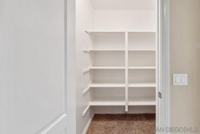 1616 Pegasus Way, San Marcos CA: https://media.crmls.org/mediaz/579a51d9-5ba2-4cc1-adcf-b3a37dc8f82c.jpg