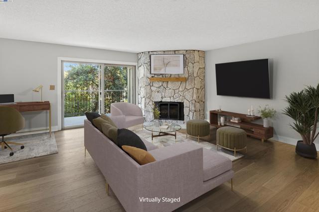 400 Davis St, San Leandro CA: https://media.crmls.org/mediaz/579bbda7-38d7-4164-a162-56d55de60b29.jpg