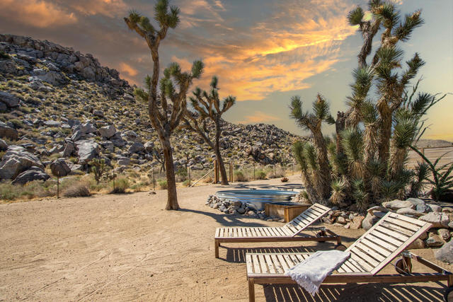 61093 Prescott Trail, Joshua Tree CA: https://media.crmls.org/mediaz/579bc1e2-fc25-4251-bb47-955e758d6e5a.jpg