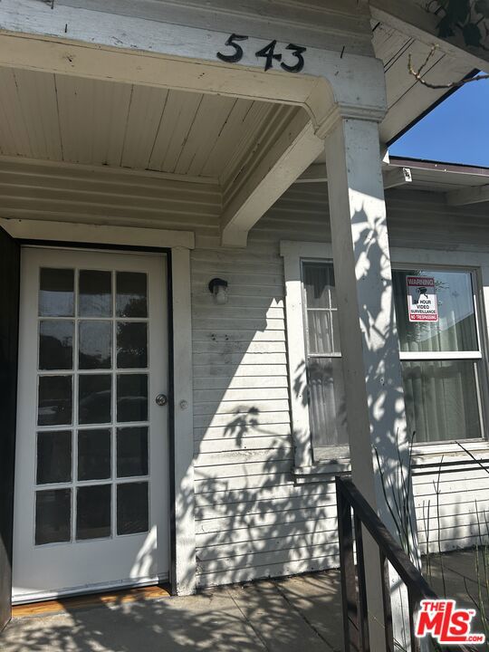 543 S Chicago Street, Los Angeles CA: https://media.crmls.org/mediaz/579cd743-0ee5-4c57-99d9-53e577e29945.jpg
