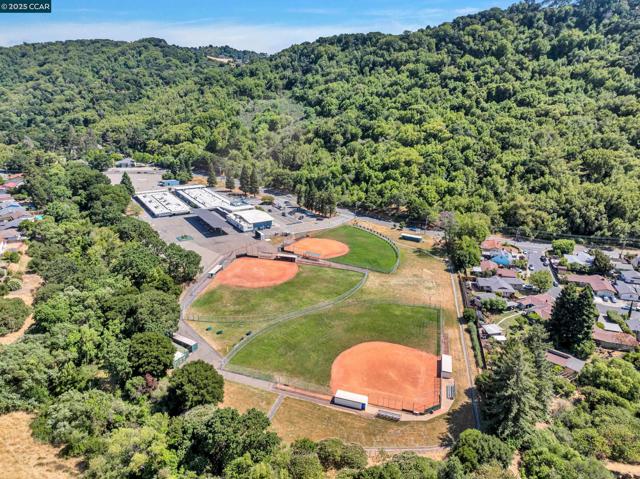 2690 Doidge Ave, Pinole CA: https://media.crmls.org/mediaz/579d50ad-8981-46f5-acc0-6a6fbb4ba820.jpg