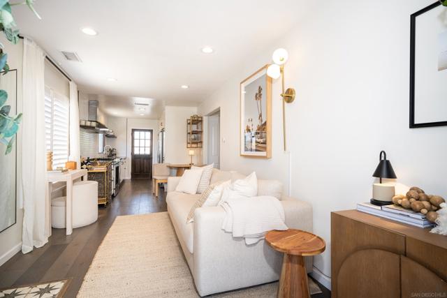 4218 Hamilton Street, San Diego CA: https://media.crmls.org/mediaz/579d5fb2-87cf-4d5e-a402-f1ef8af92548.jpg