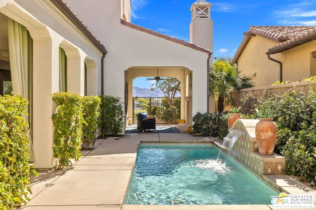 4284 Arcada Street, Palm Springs CA: https://media.crmls.org/mediaz/579de68c-5e63-40af-881d-eb85decaea1f.jpg