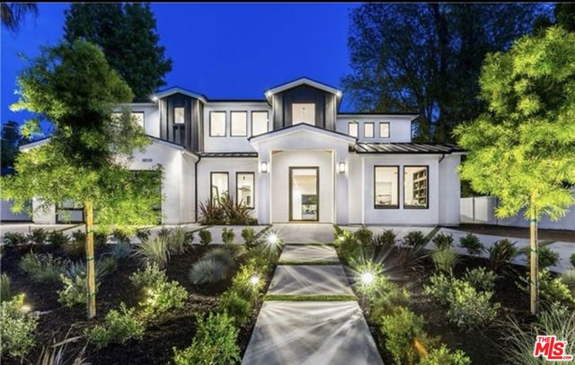 18938 Wells Drive, Tarzana CA: https://media.crmls.org/mediaz/579dffc3-f1f2-4144-9648-67fee78e61cf.jpg