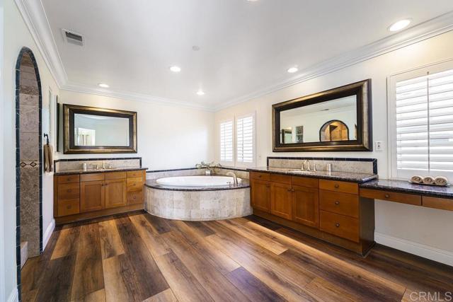 Detail Gallery Image 12 of 32 For 2606 Canto Rompeolas, San Clemente,  CA 92673 - 5 Beds | 4/1 Baths