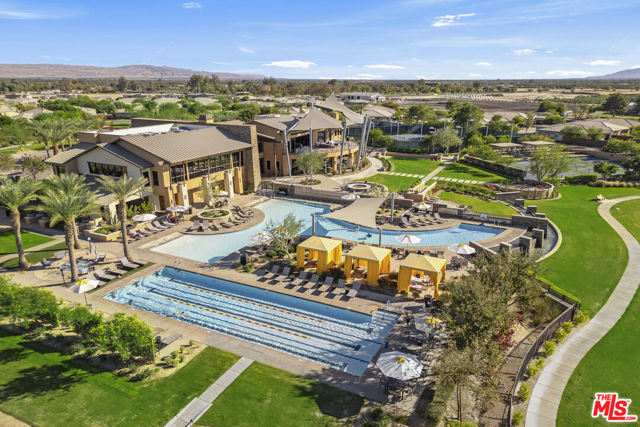 82850 Temescal Canyon Drive, Indio CA: https://media.crmls.org/mediaz/579e7e5e-5337-4d58-aa62-00ec359cd780.jpg