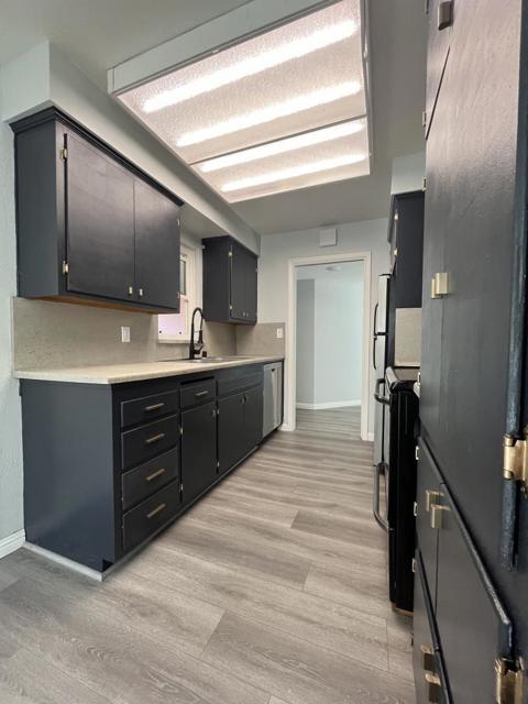 Image 22 of 29 For 1924 Florin Road